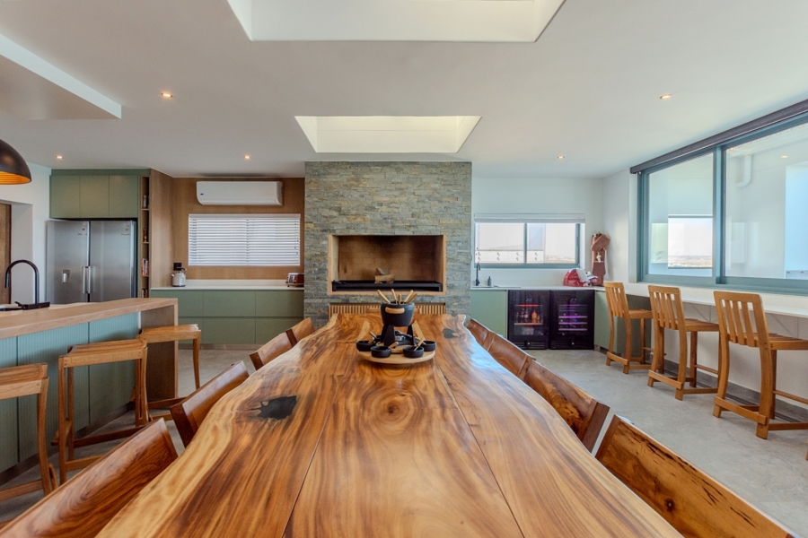 5 Bedroom Property for Sale in Mykonos Western Cape